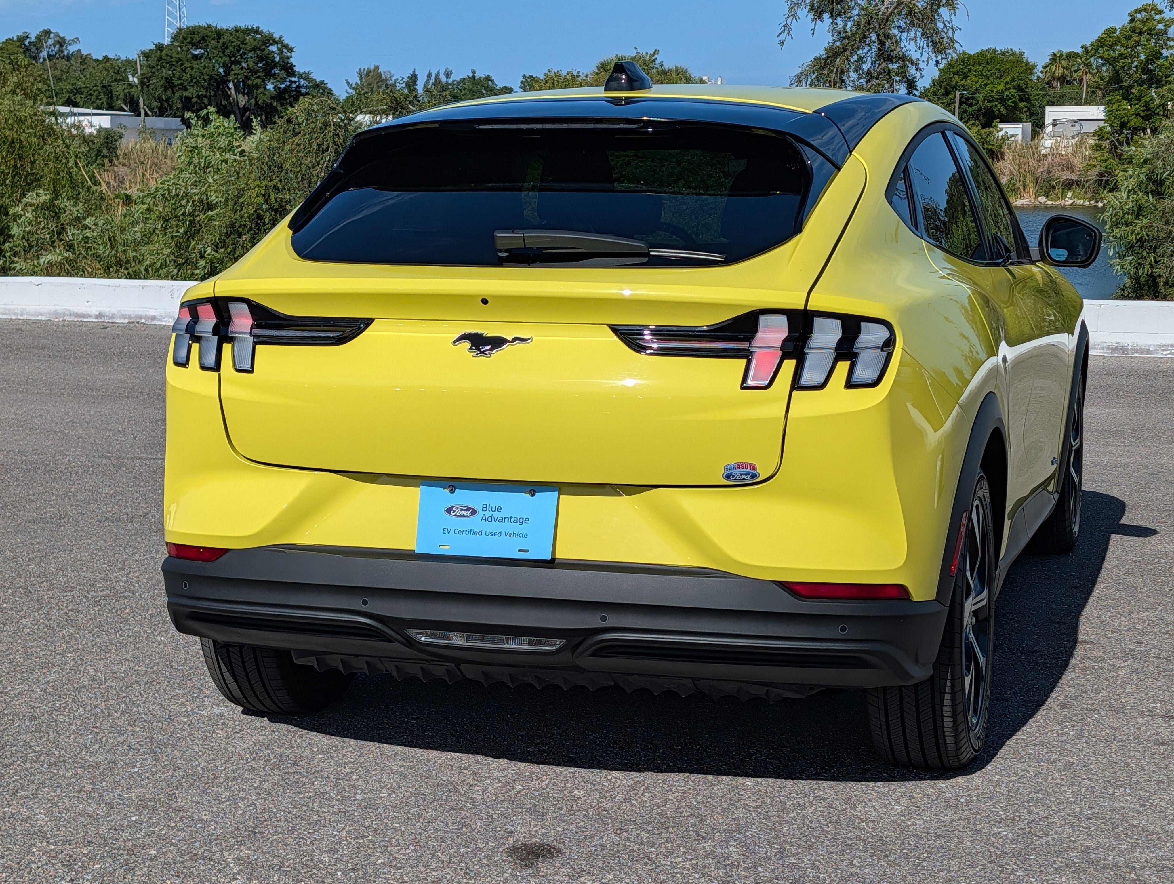 2025 Ford Mustang Mach-E Select