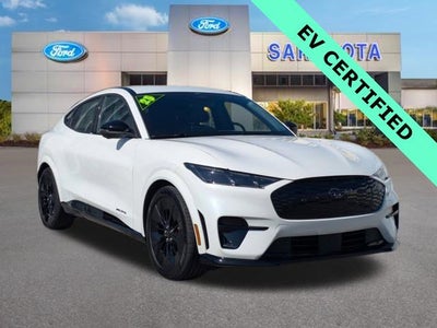 2025 Ford Mustang Mach-E GT