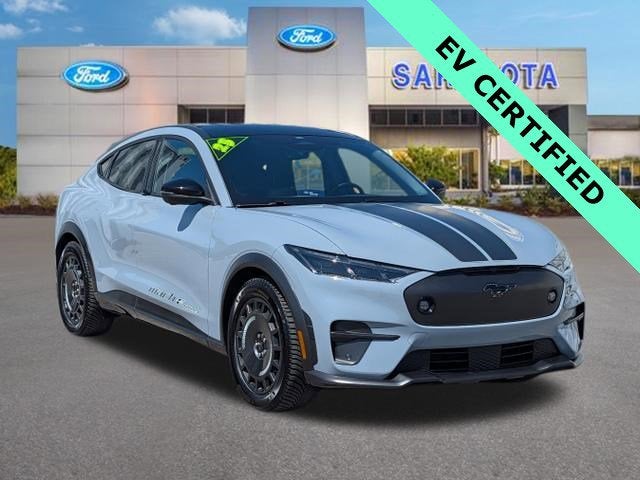 2025 Ford Mustang Mach E Gt