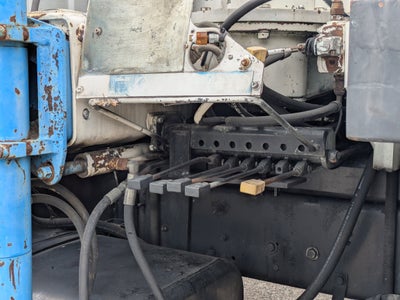 2011 Ford F-650 Chassis Cab XL