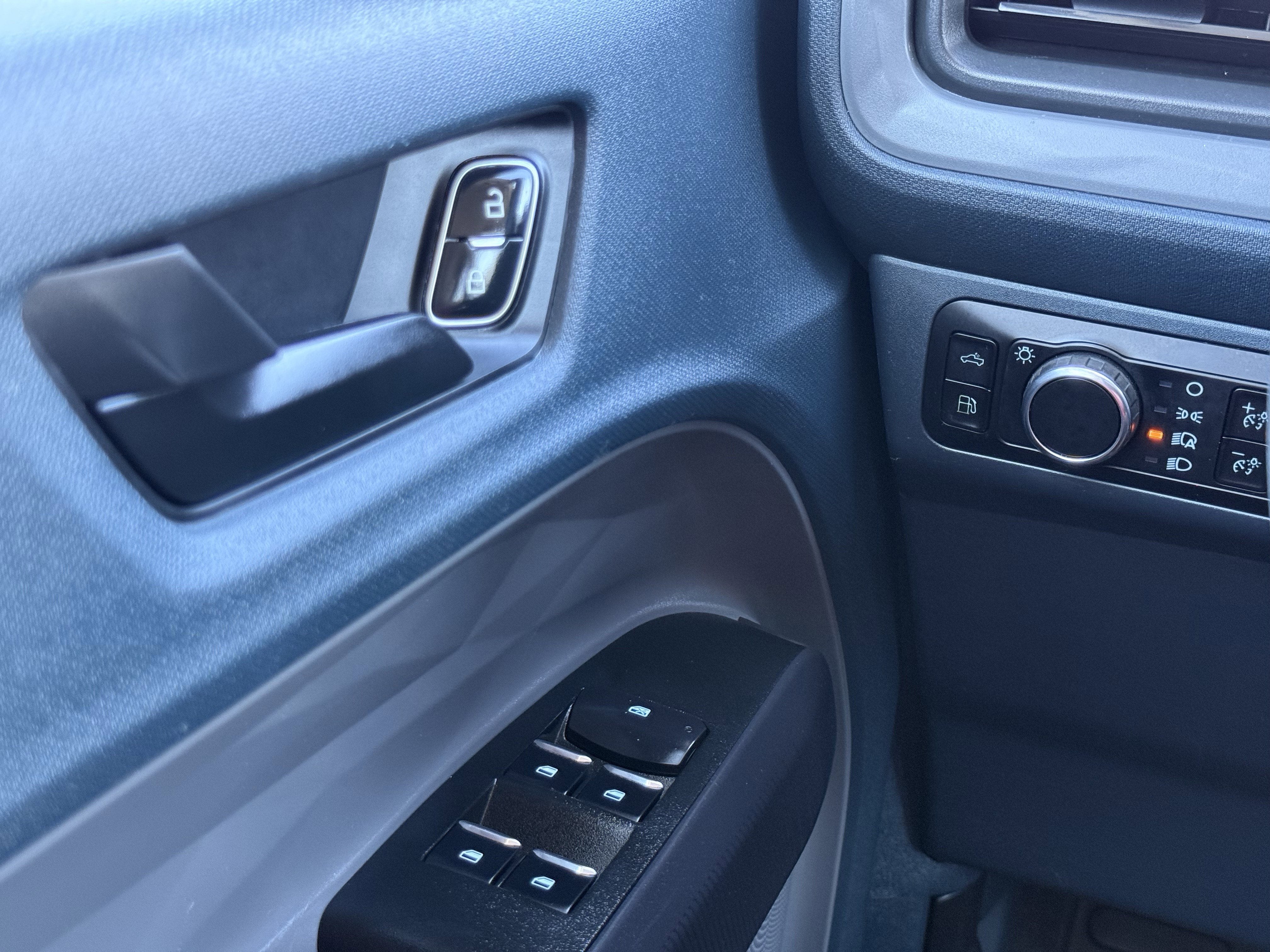 2023 Ford Maverick XL