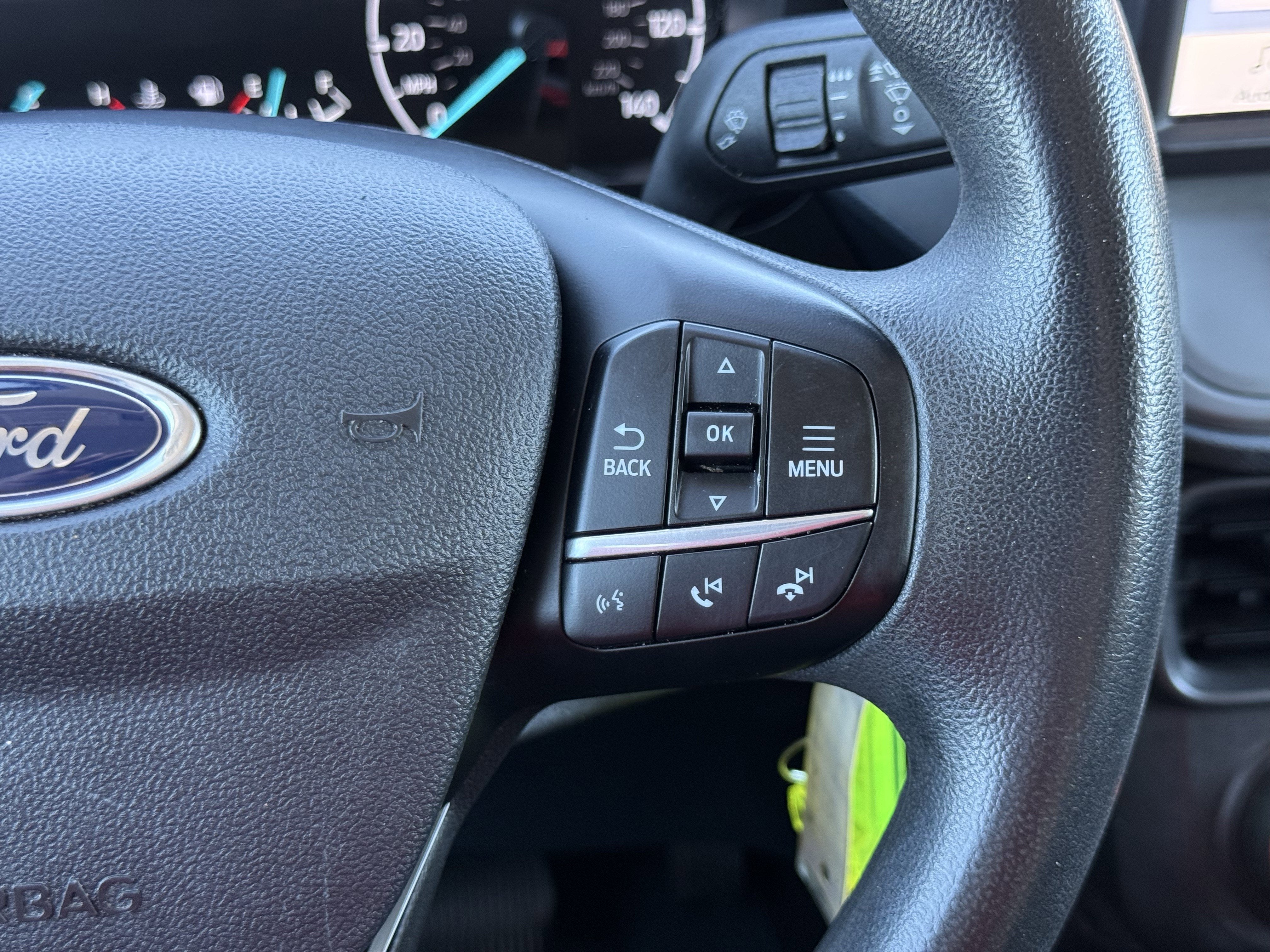 2023 Ford Maverick XL