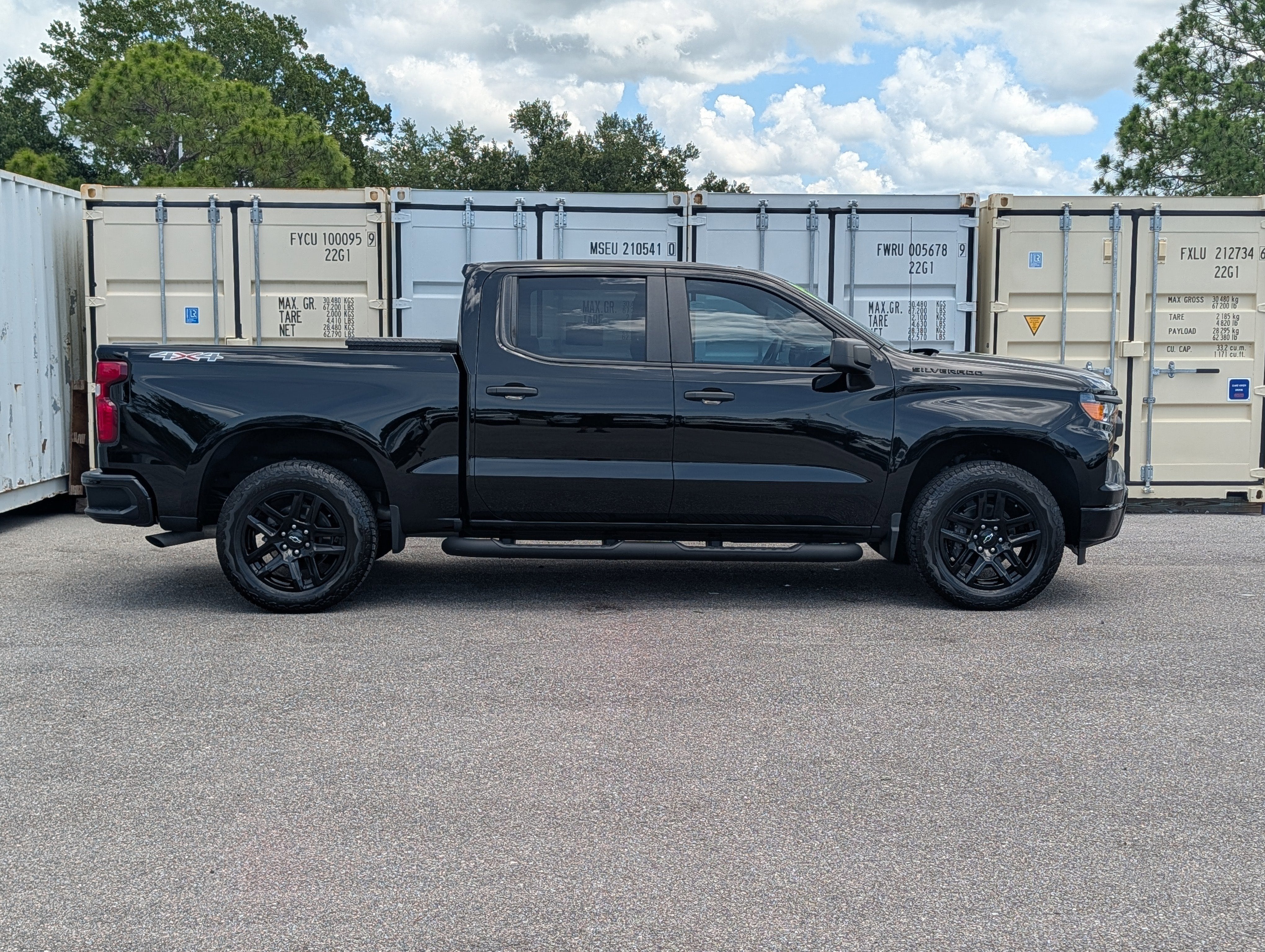2024 Chevrolet Silverado 1500 Custom