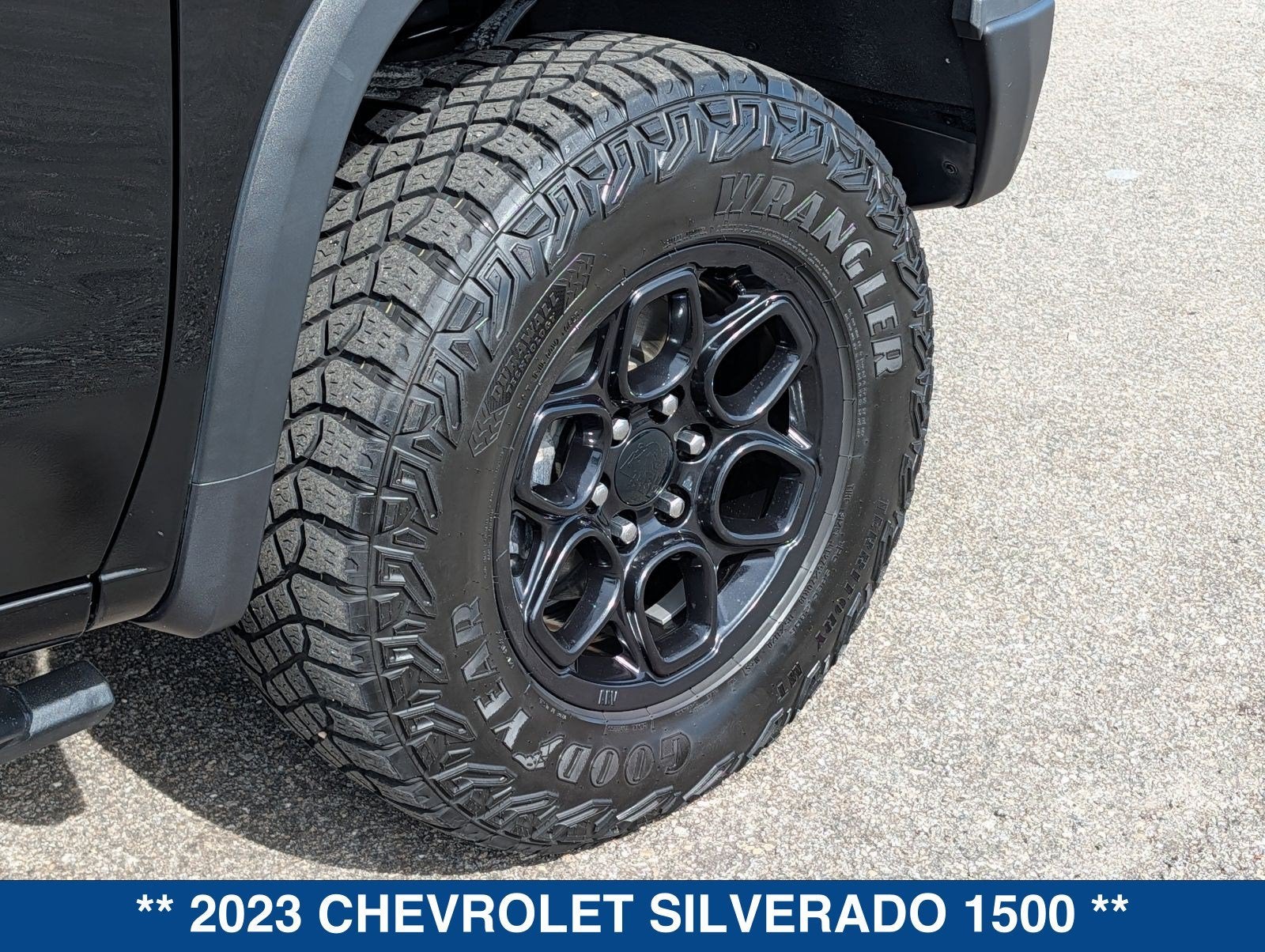 2023 Chevrolet Silverado 1500 ZR2