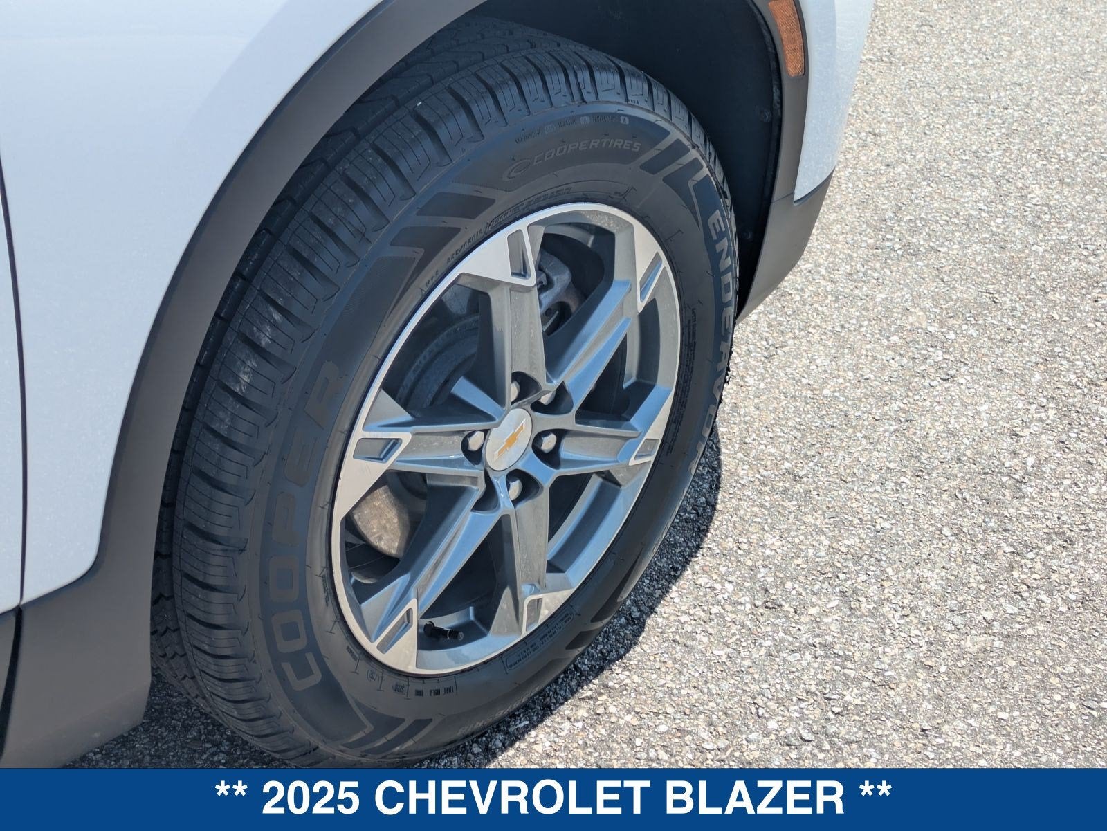 2025 Chevrolet Blazer LT