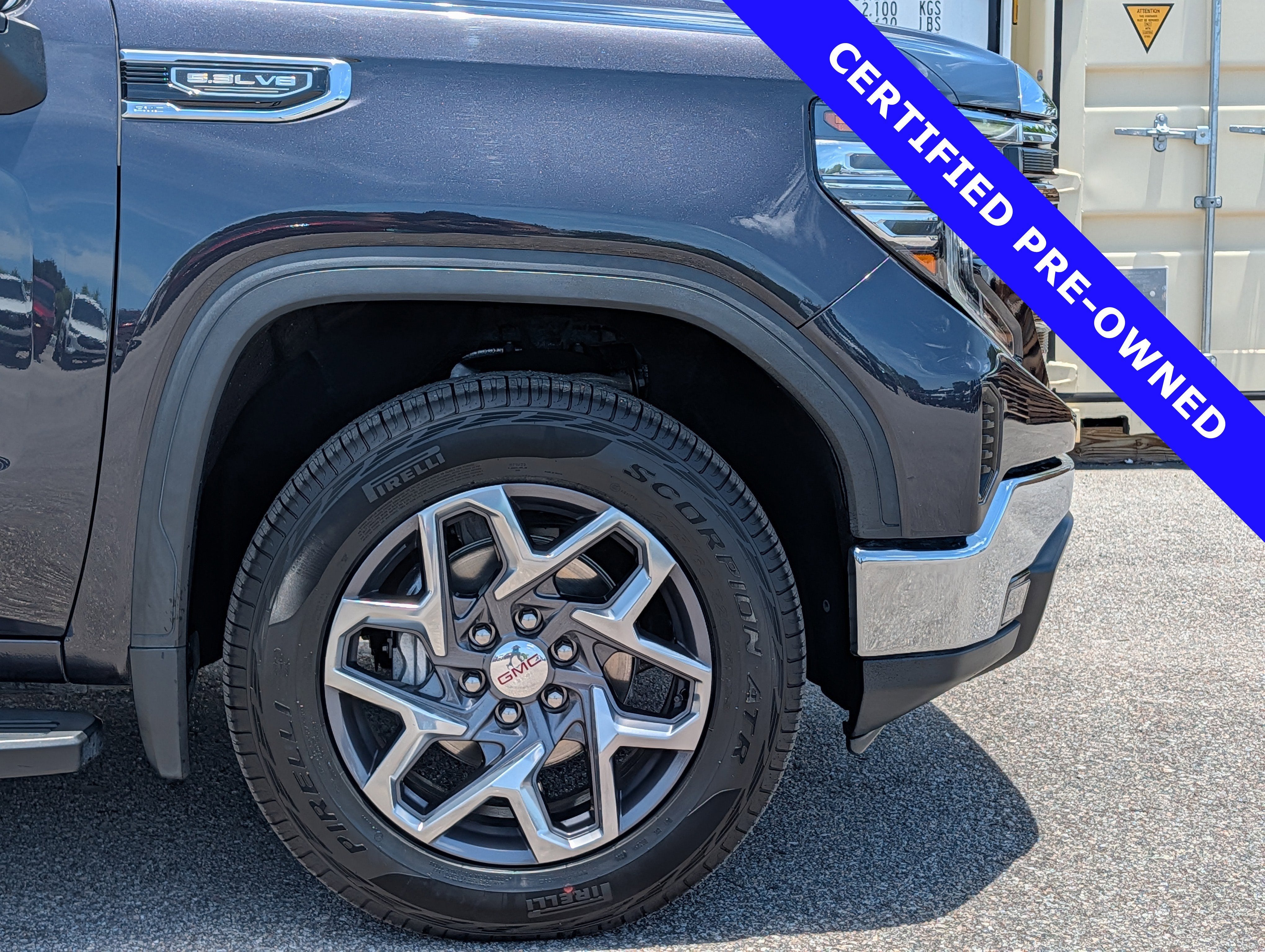 2023 GMC Sierra 1500 SLT