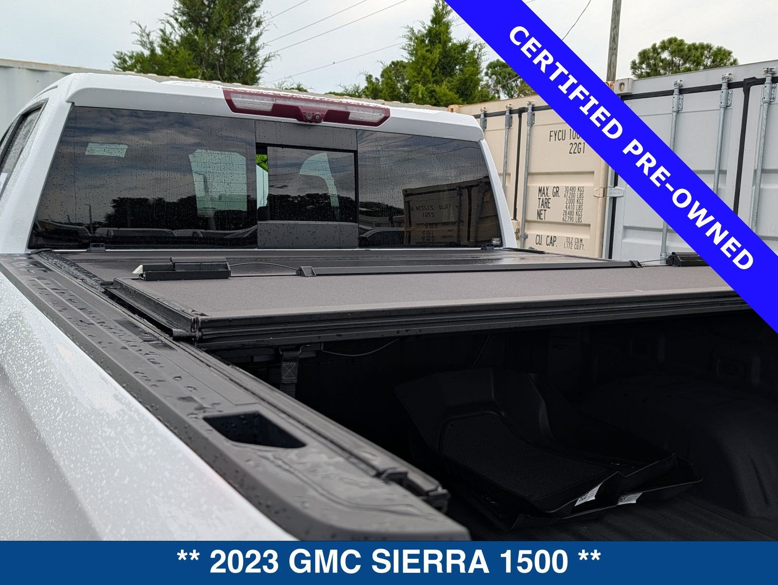 2023 GMC Sierra 1500 AT4