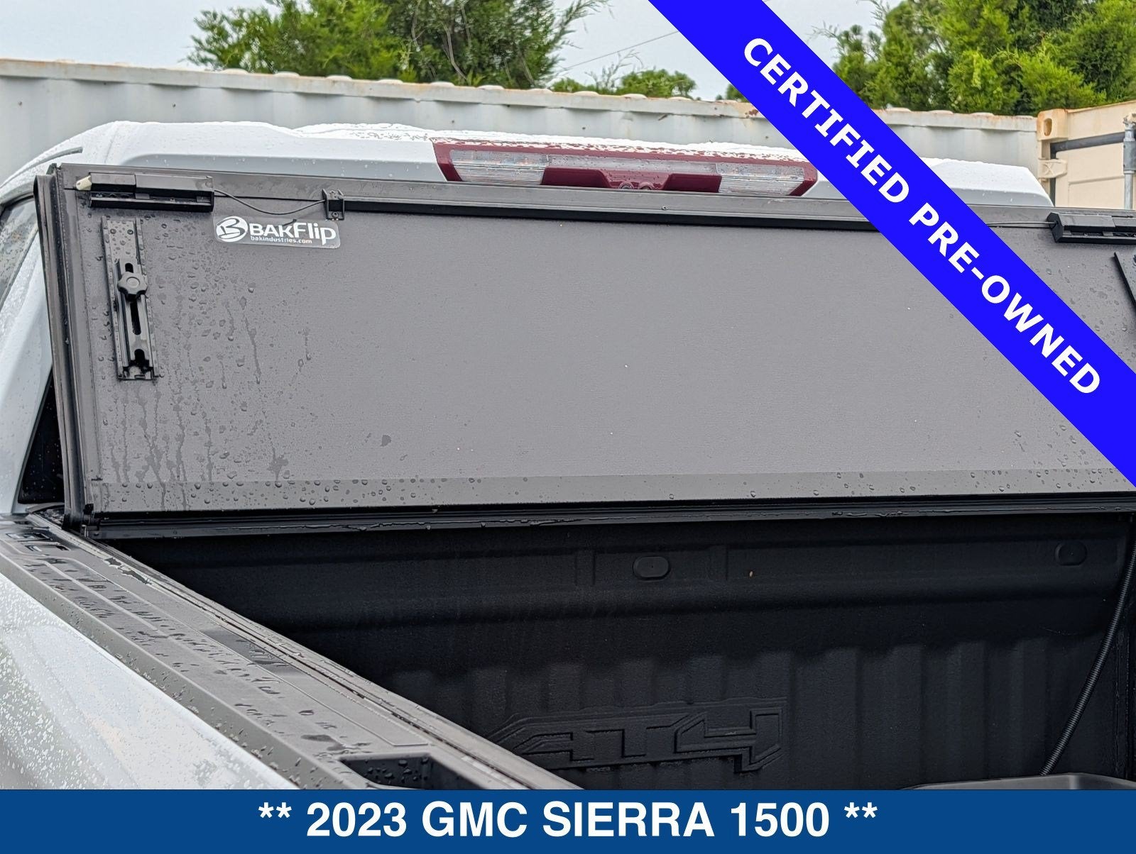 2023 GMC Sierra 1500 AT4
