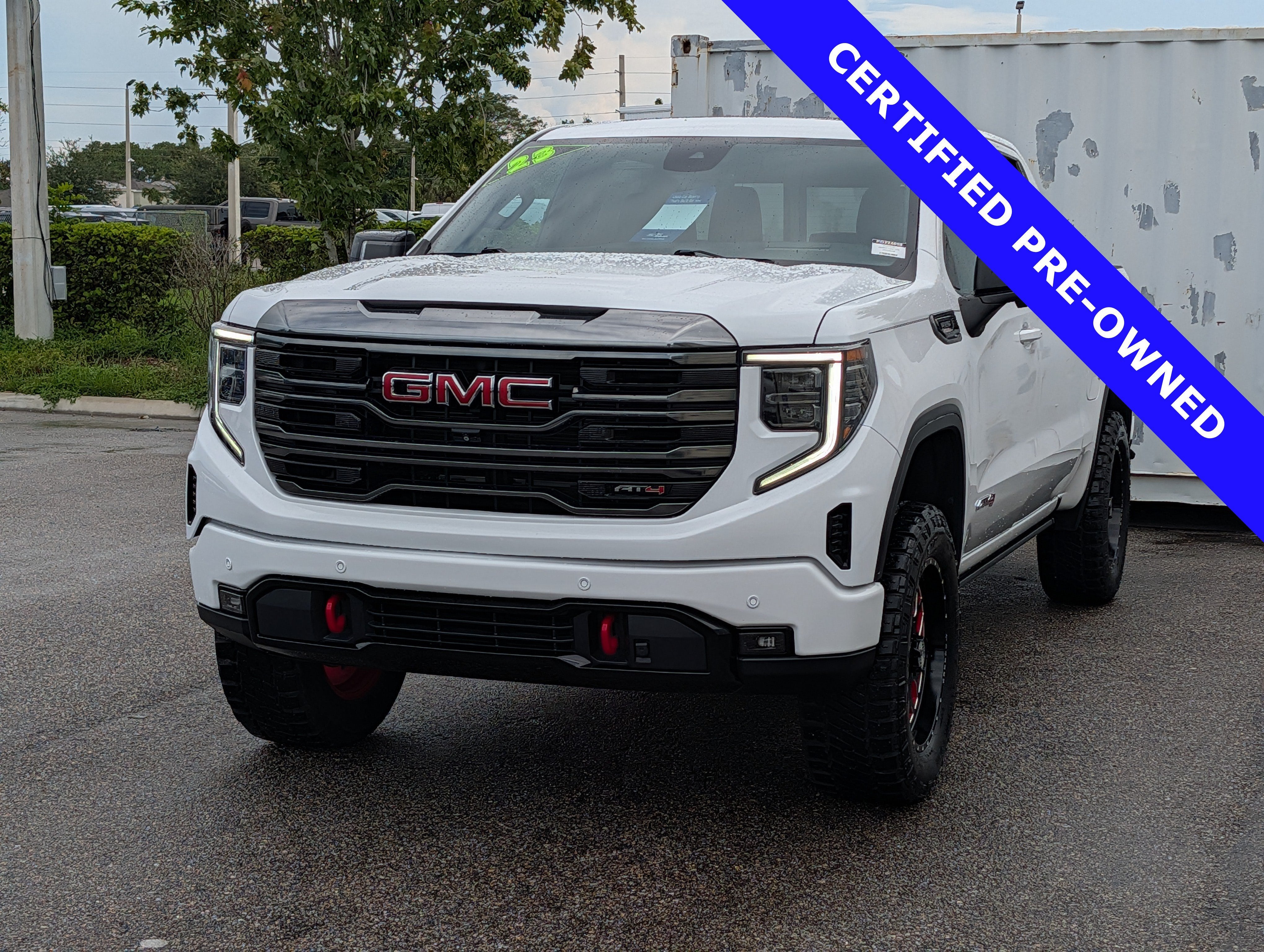 2023 GMC Sierra 1500 AT4