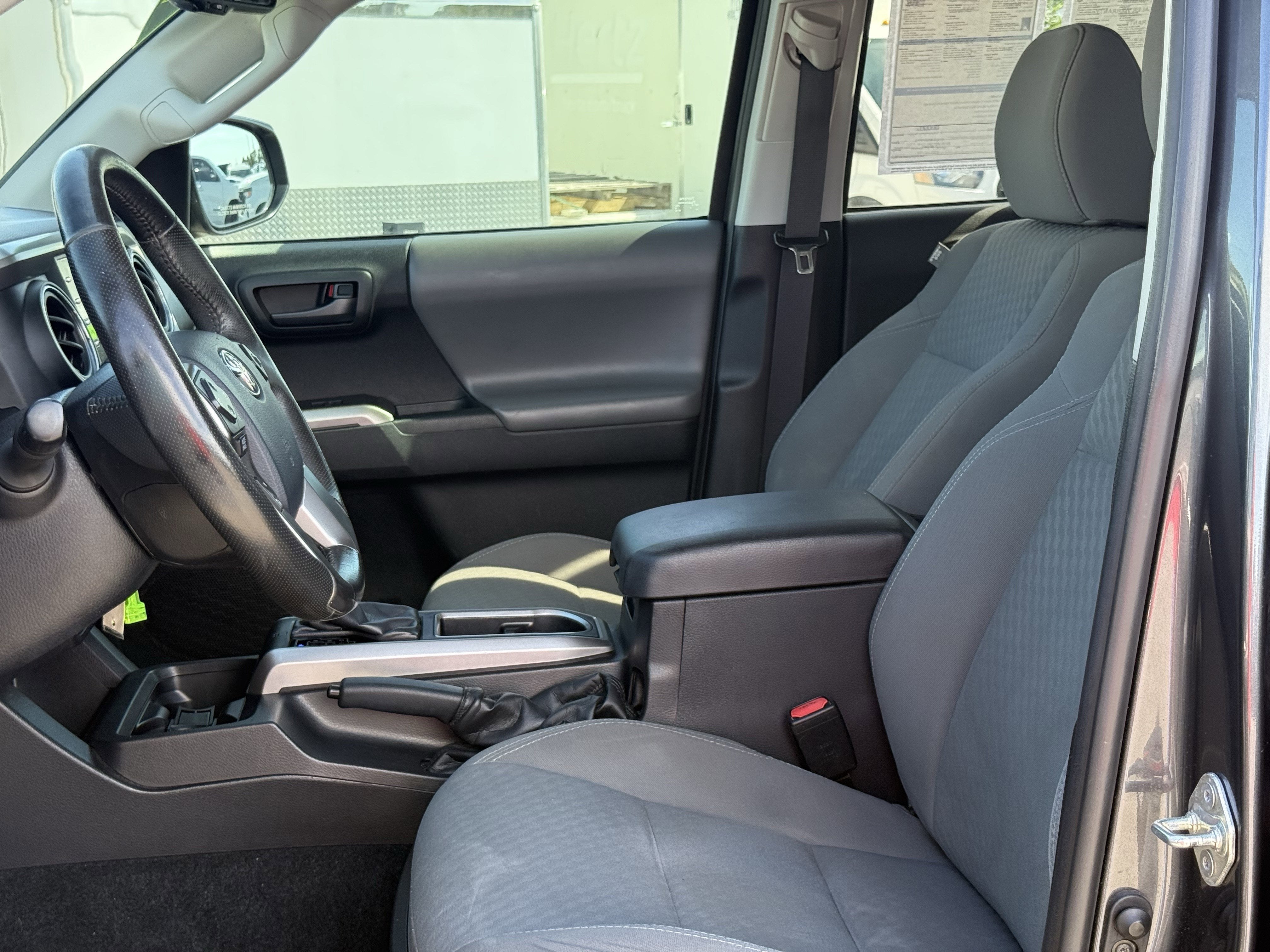 2020 Toyota Tacoma SR5