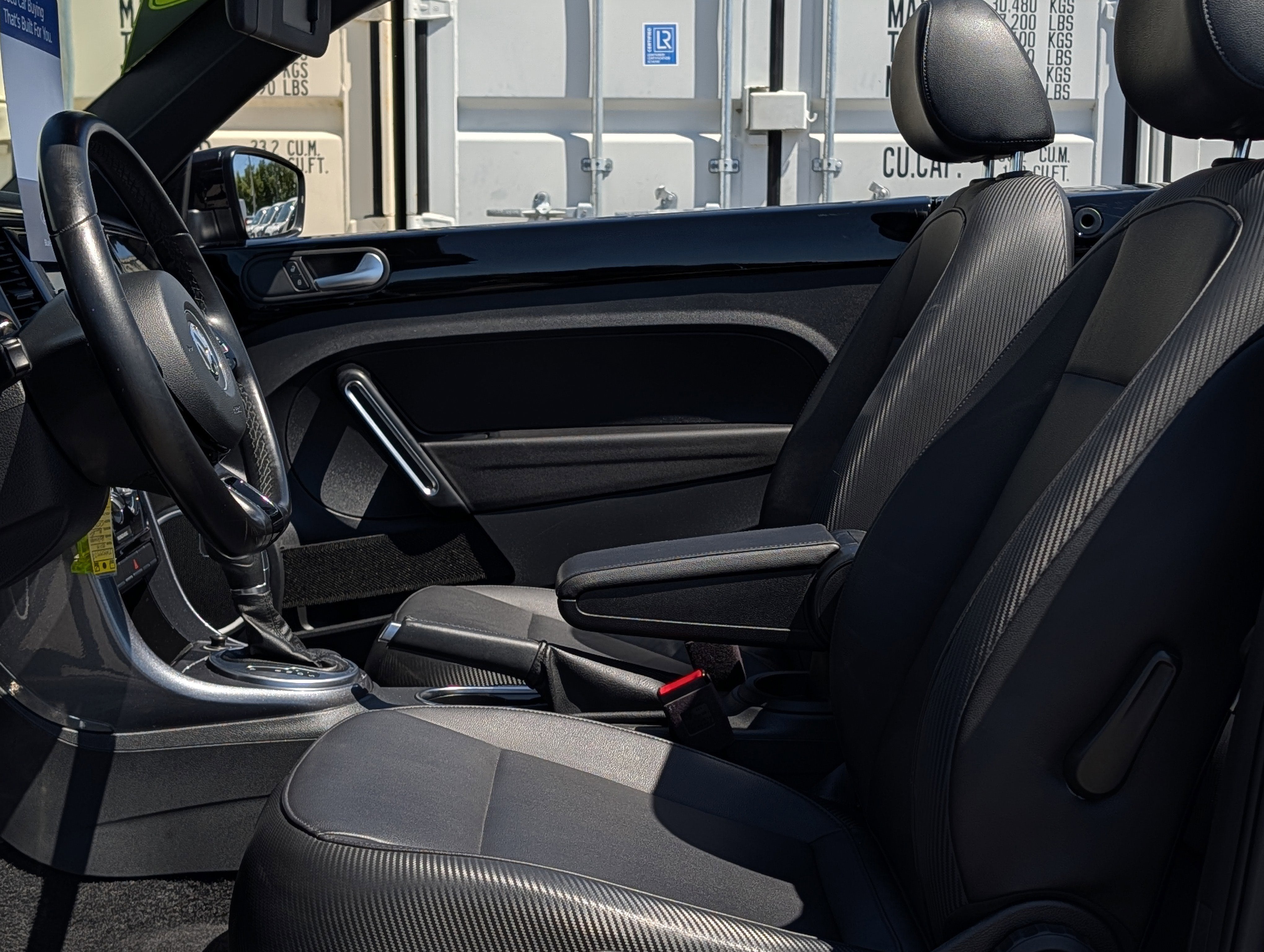 2018 Volkswagen Beetle 2.0T S