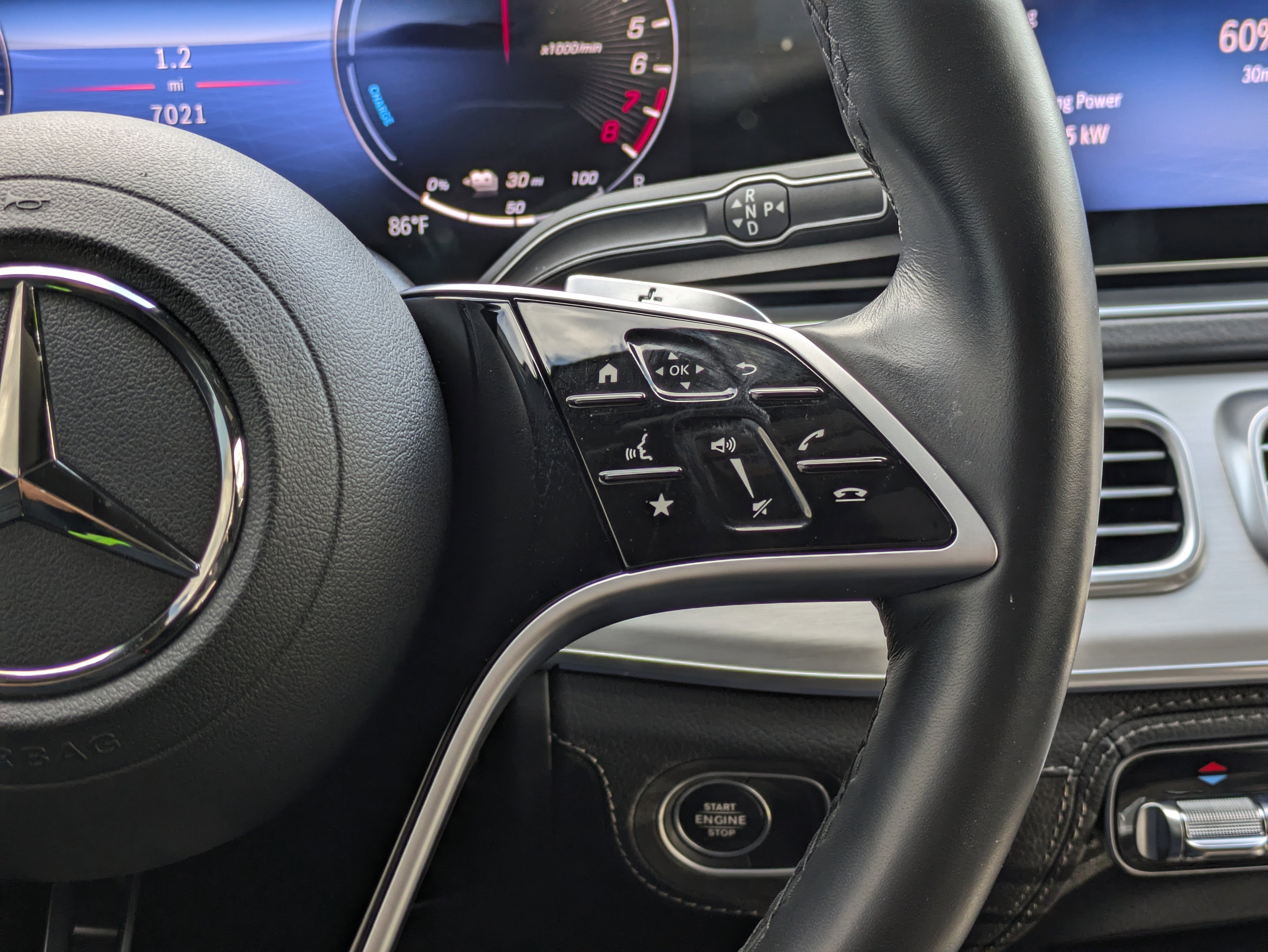 2025 Mercedes-Benz GLE 450e Base 4MATIC®