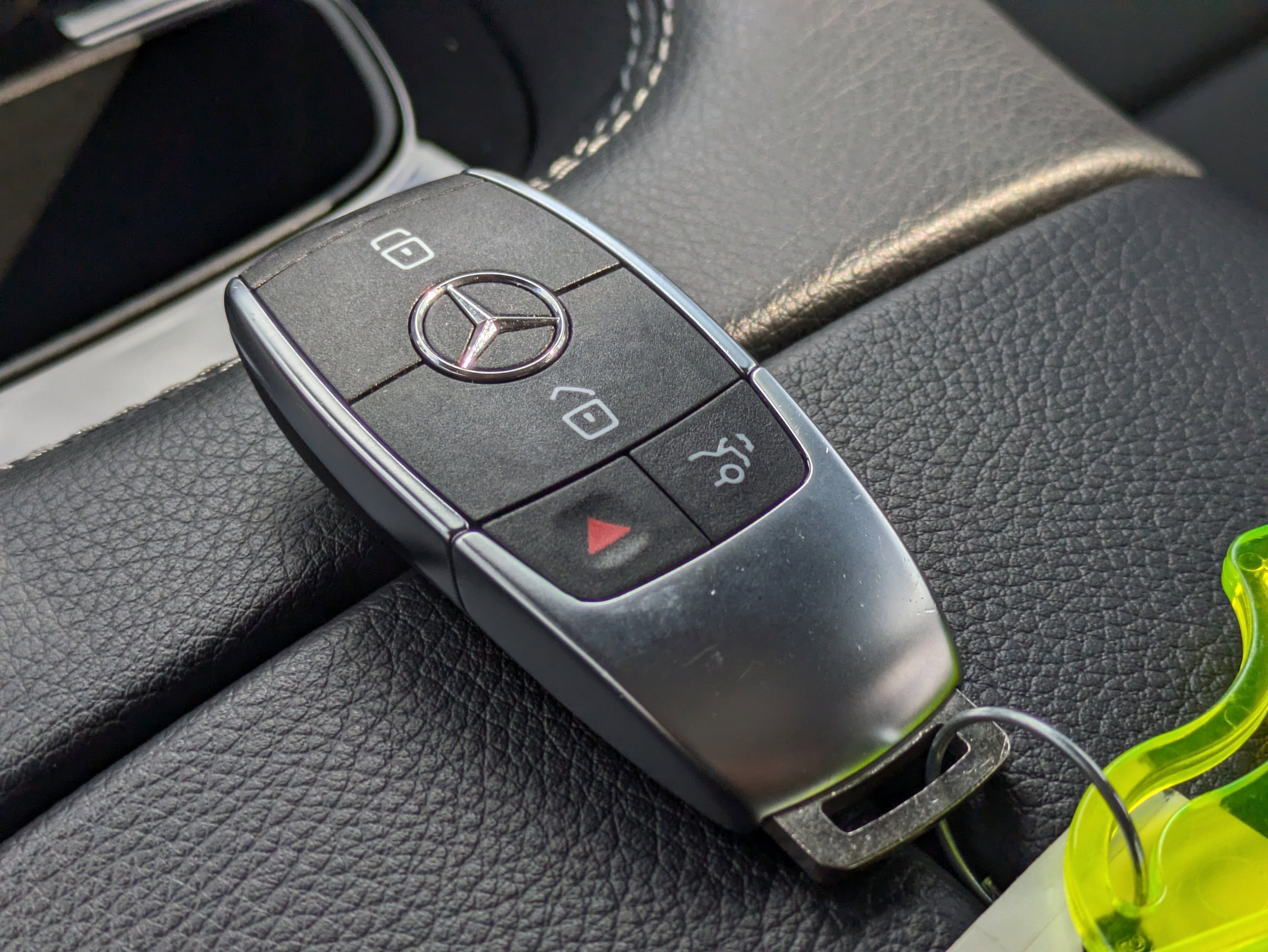 2025 Mercedes-Benz GLE 450e Base 4MATIC®