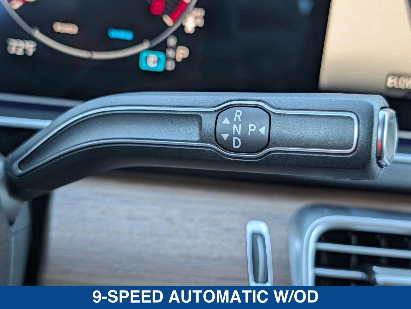 2025 Mercedes-Benz GLE 450 Base 4MATIC®