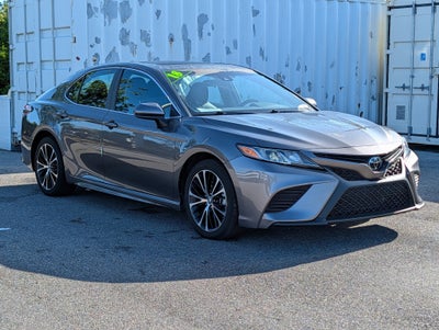 2018 Toyota Camry SE