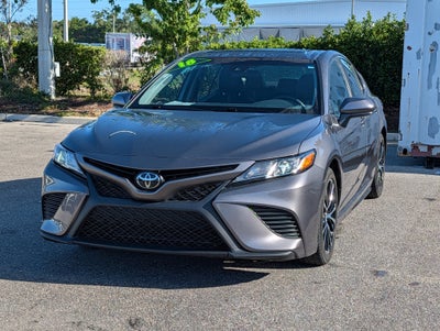 2018 Toyota Camry SE