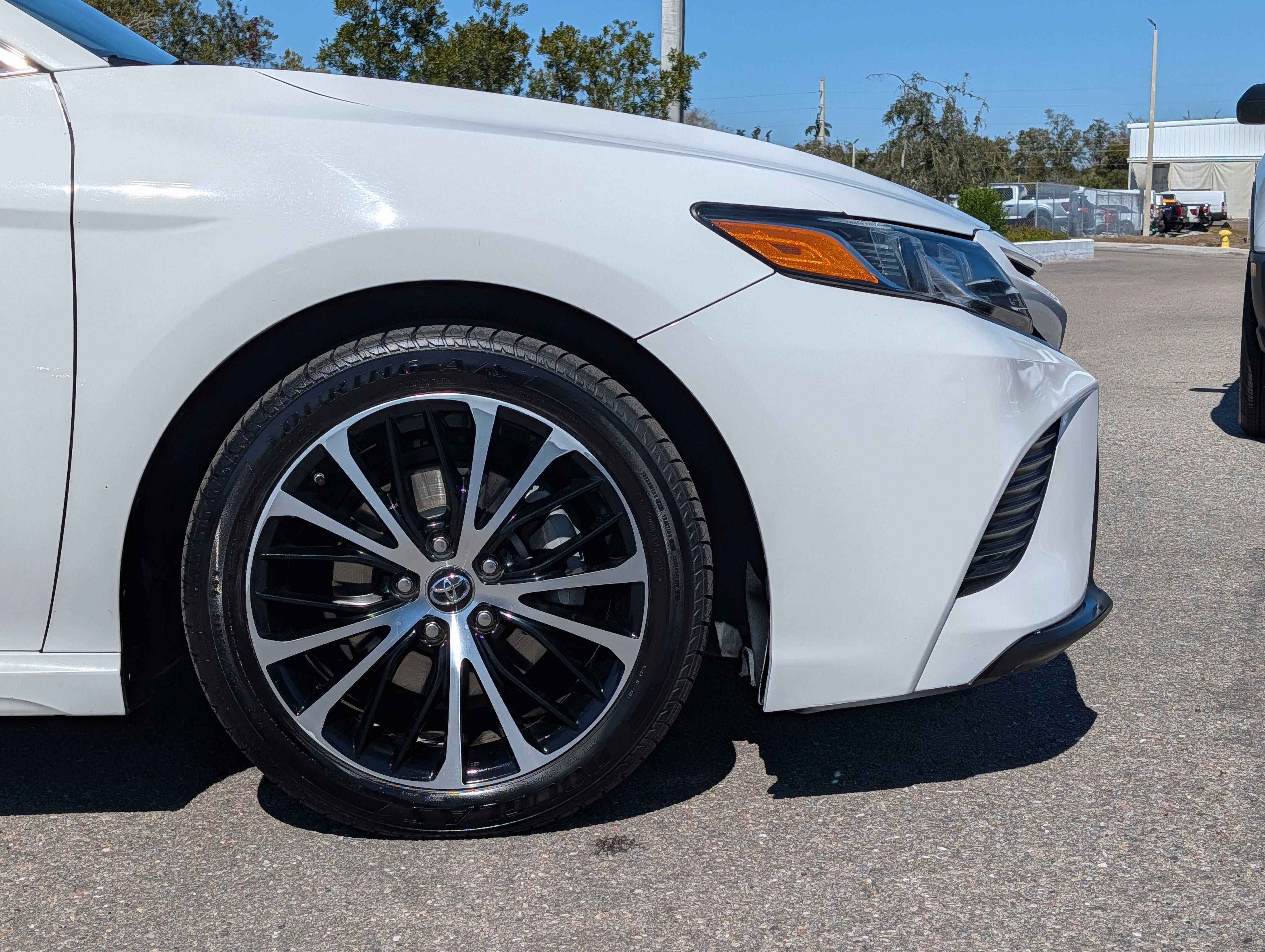 2019 Toyota Camry SE