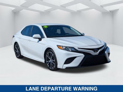 2019 Toyota Camry SE