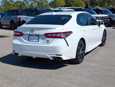 2019 Toyota Camry SE