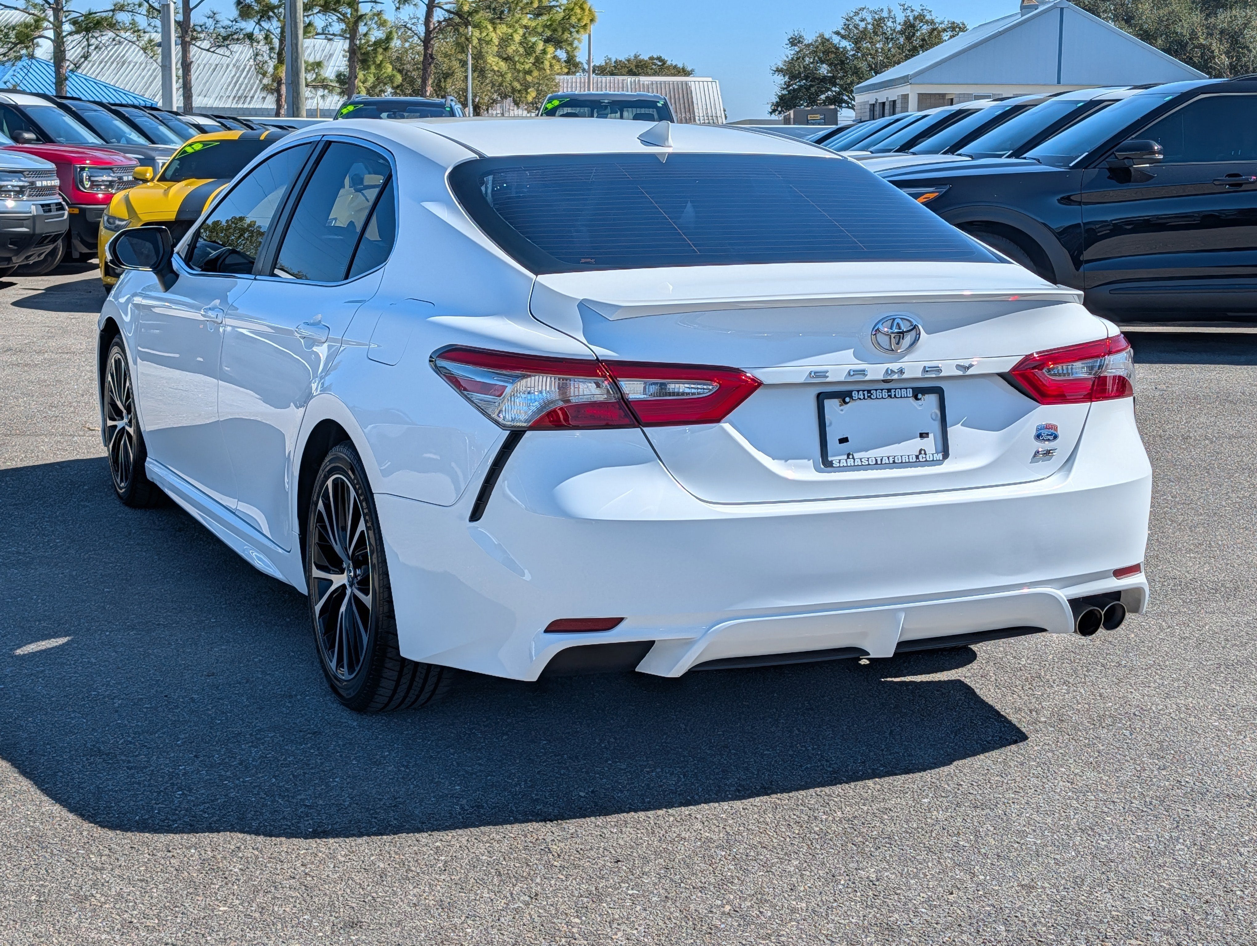 2019 Toyota Camry SE