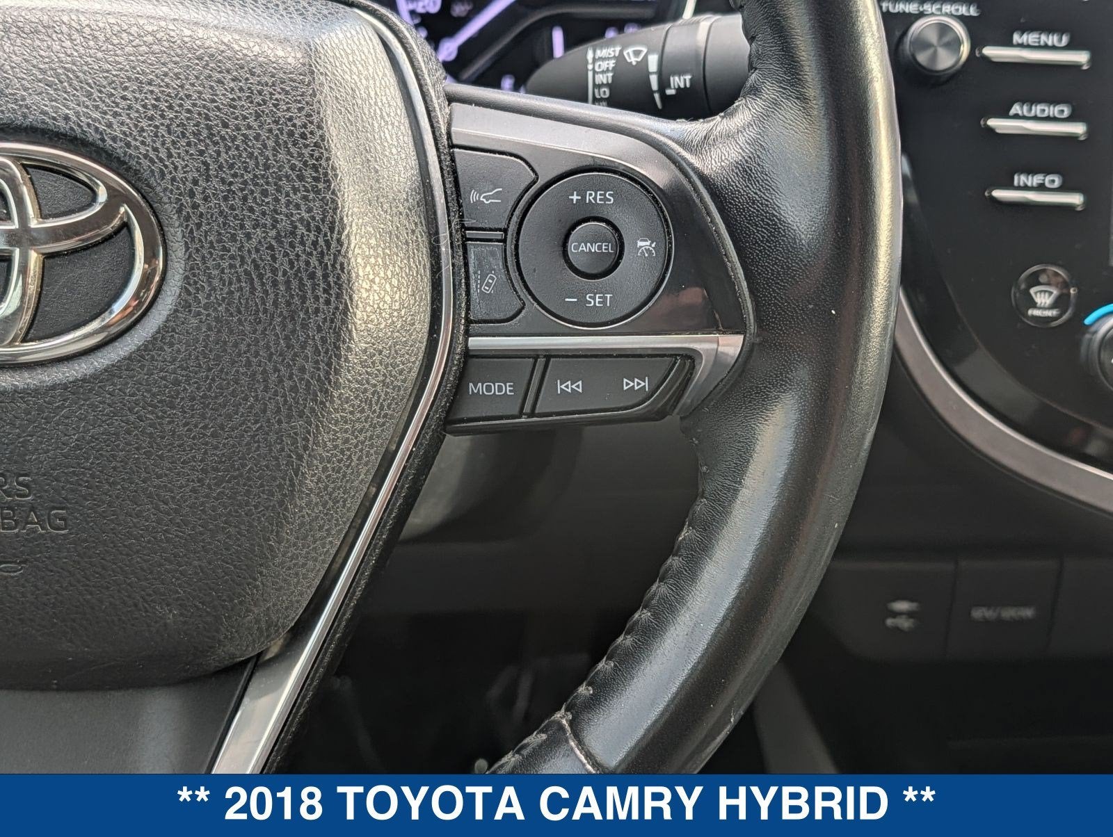 2018 Toyota Camry Hybrid XLE