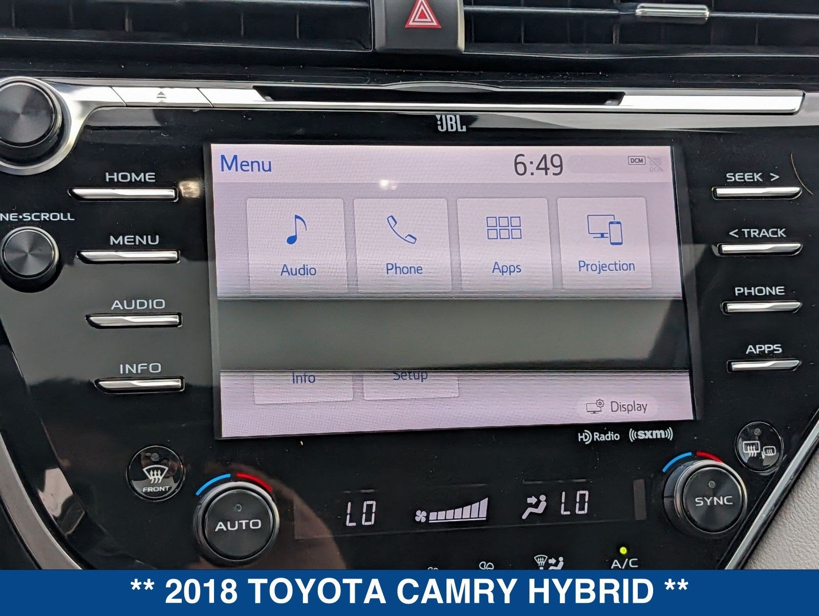 2018 Toyota Camry Hybrid XLE