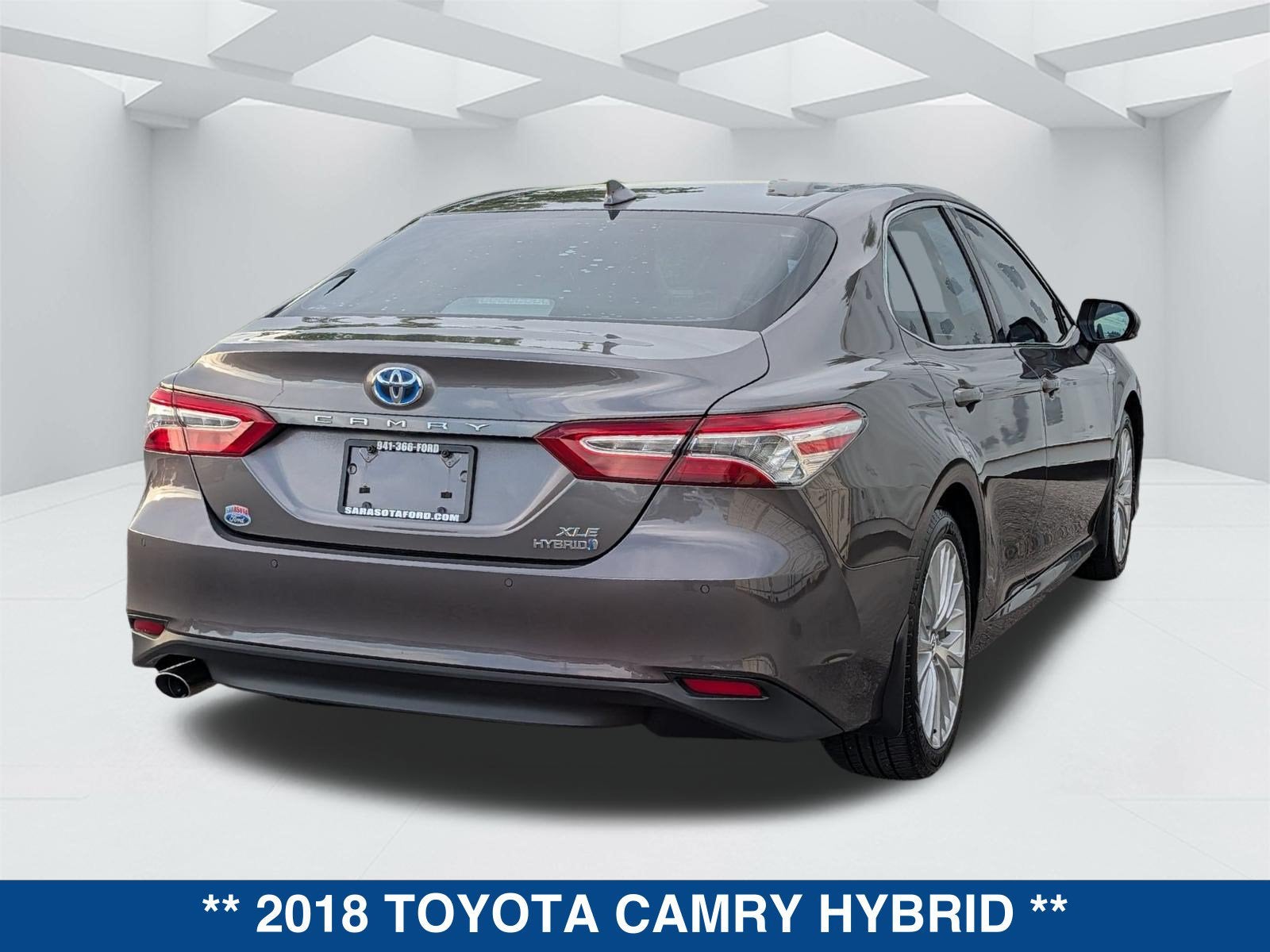 2018 Toyota Camry Hybrid XLE