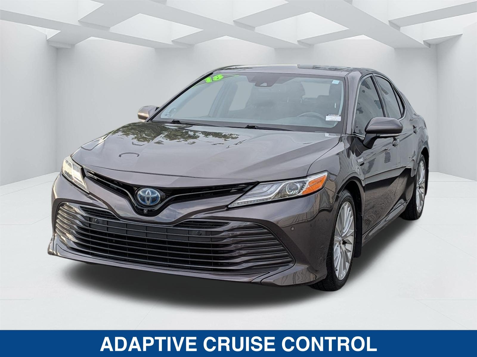 2018 Toyota Camry Hybrid XLE