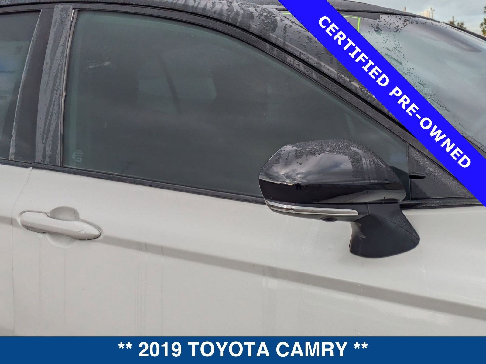 2019 Toyota Camry XLE