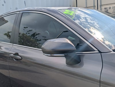 2022 Toyota Camry Hybrid SE