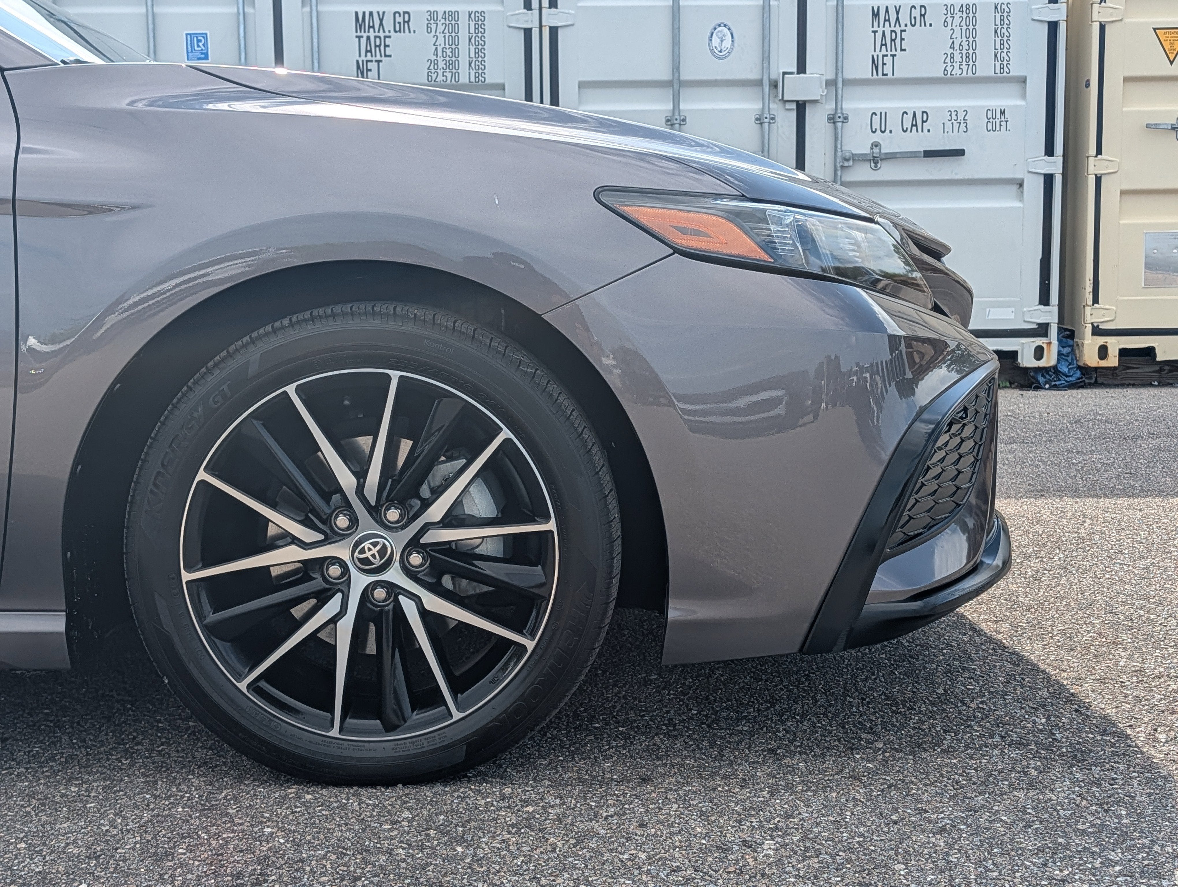 2022 Toyota Camry Hybrid SE