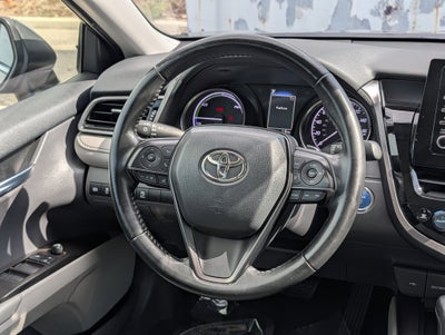 2022 Toyota Camry Hybrid SE