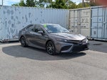 2022 Toyota Camry Hybrid SE