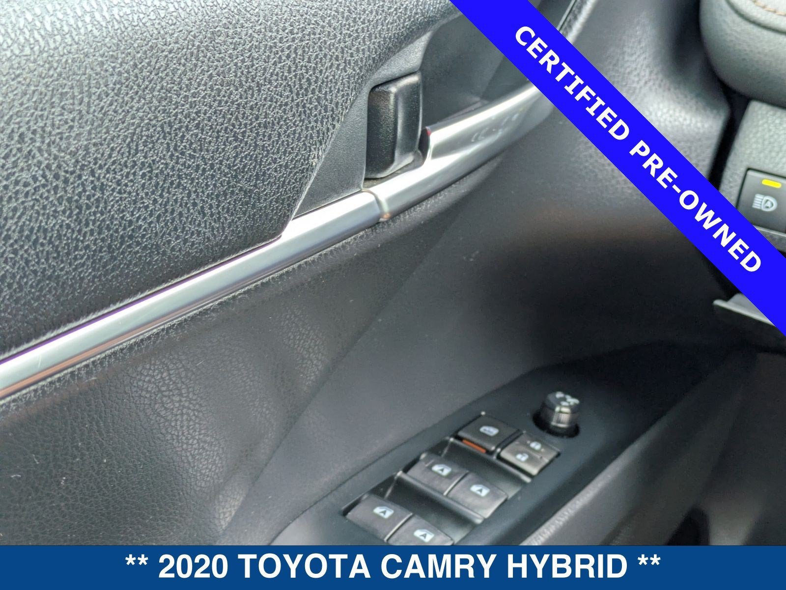 2020 Toyota Camry Hybrid LE