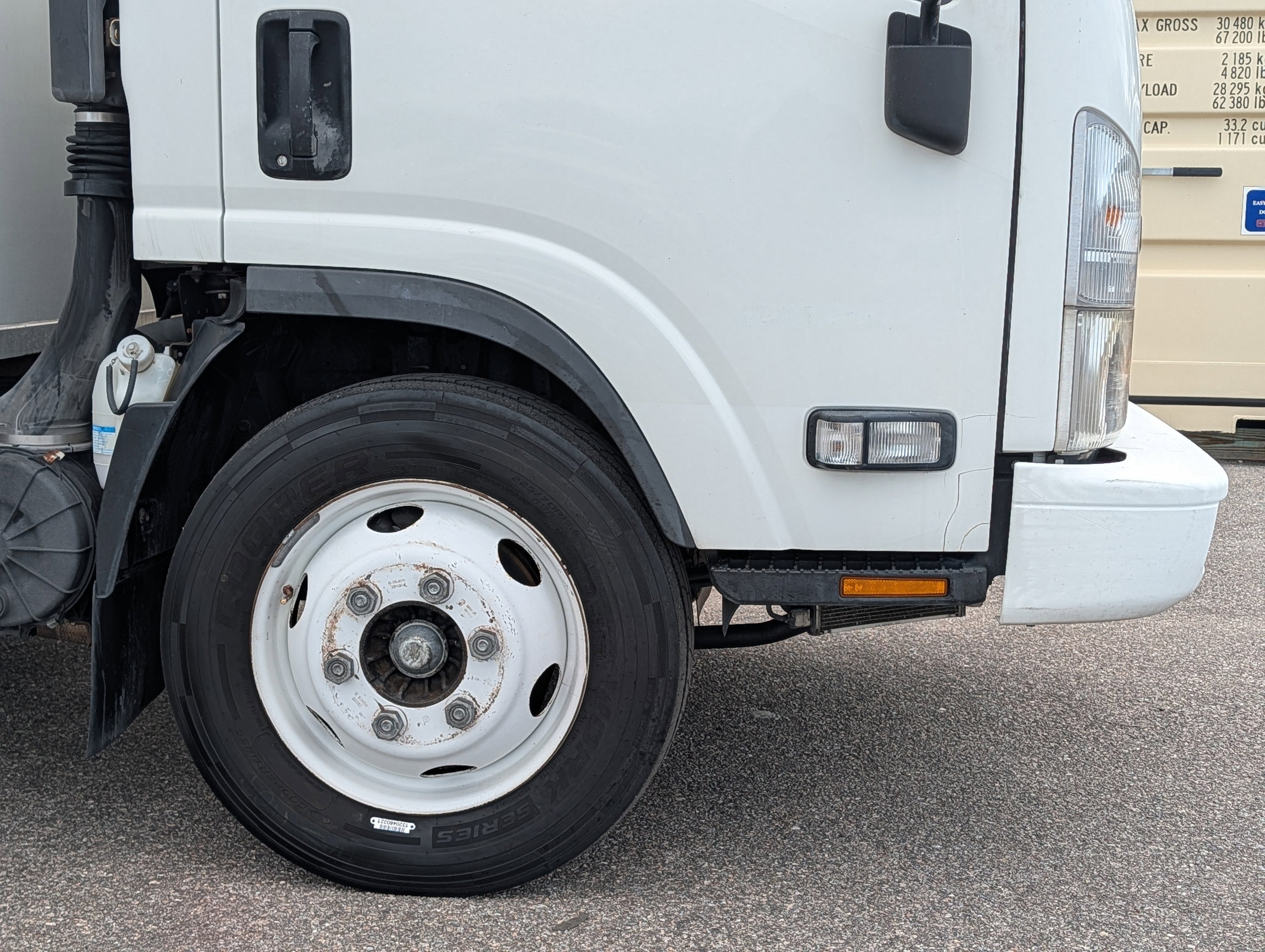 2018 Isuzu NPR Base