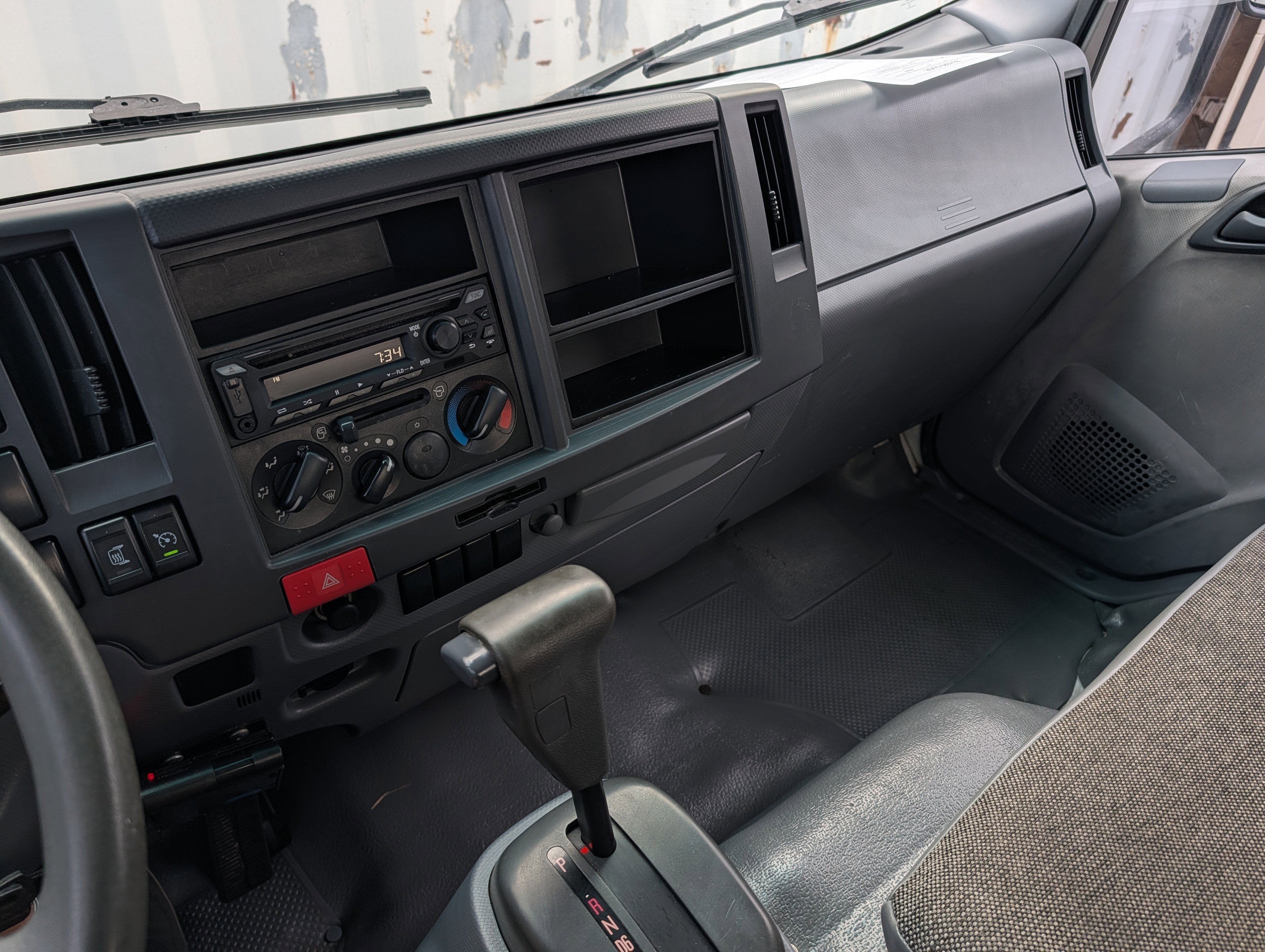 2018 Isuzu NPR Base