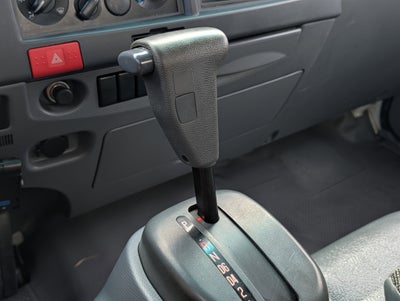 2018 Isuzu NPR Base