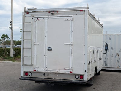 2018 Isuzu NPR Base