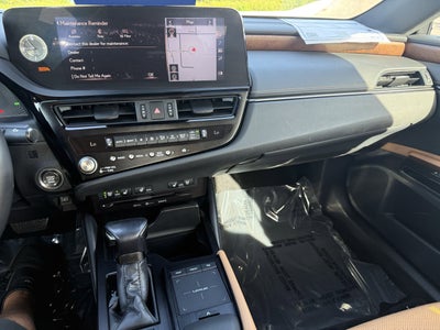 2022 Lexus ES 350 Base