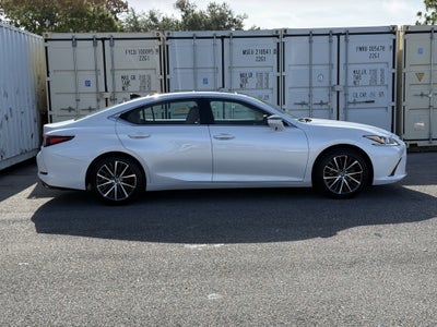 2022 Lexus ES 350 Base