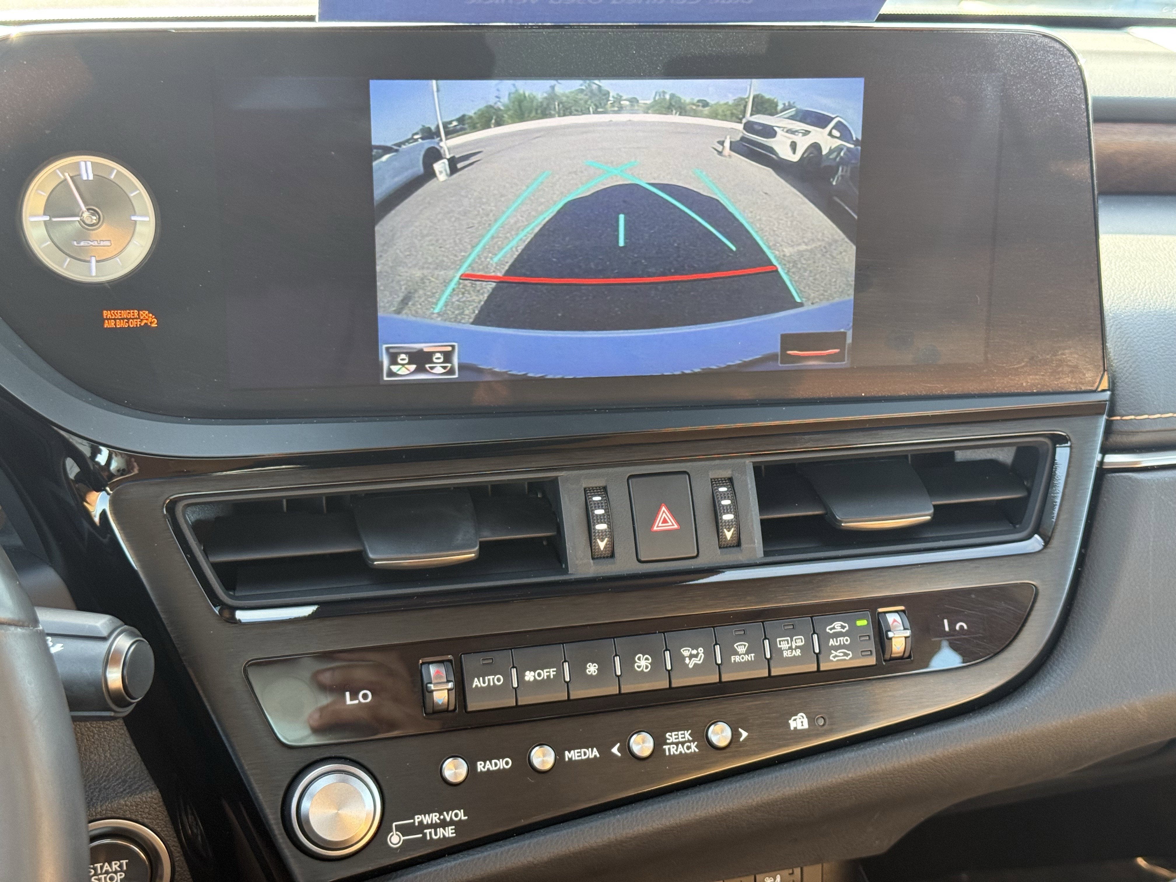 2022 Lexus ES 350 Base