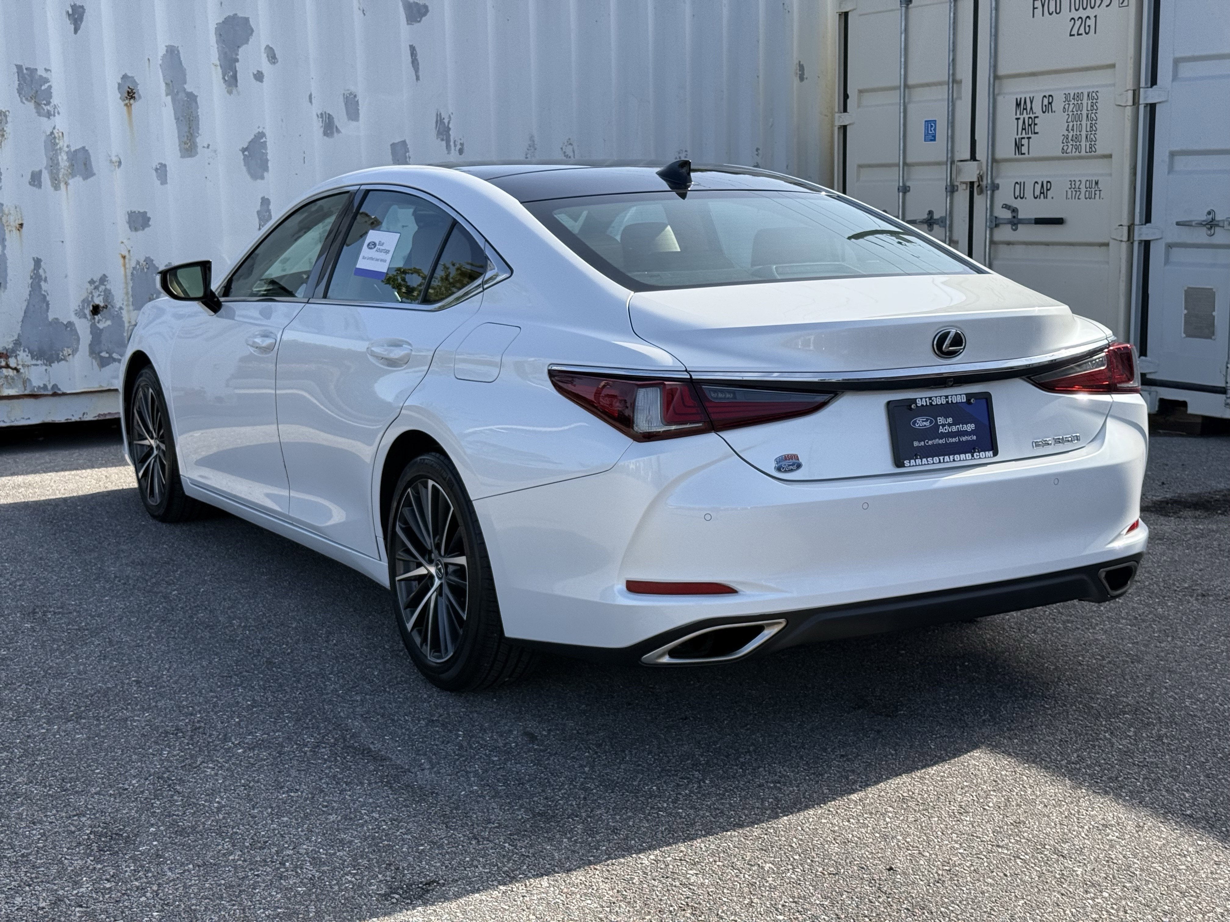 2022 Lexus ES 350 Base