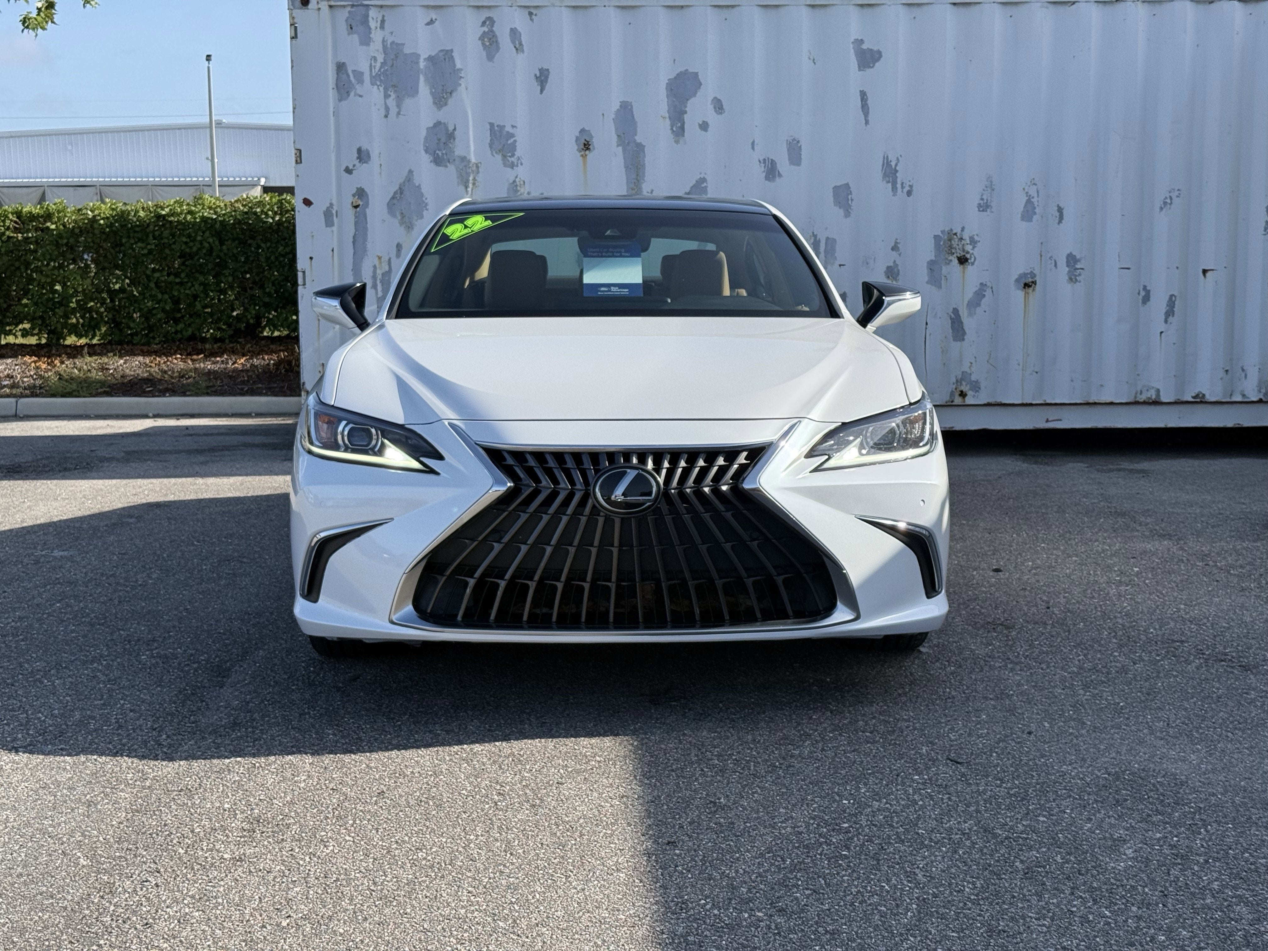 2022 Lexus ES 350 Base