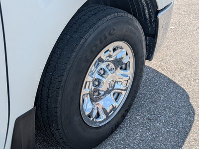 2013 Nissan NV Passenger NV3500 HD SV