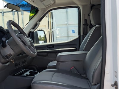 2013 Nissan NV Passenger NV3500 HD SV