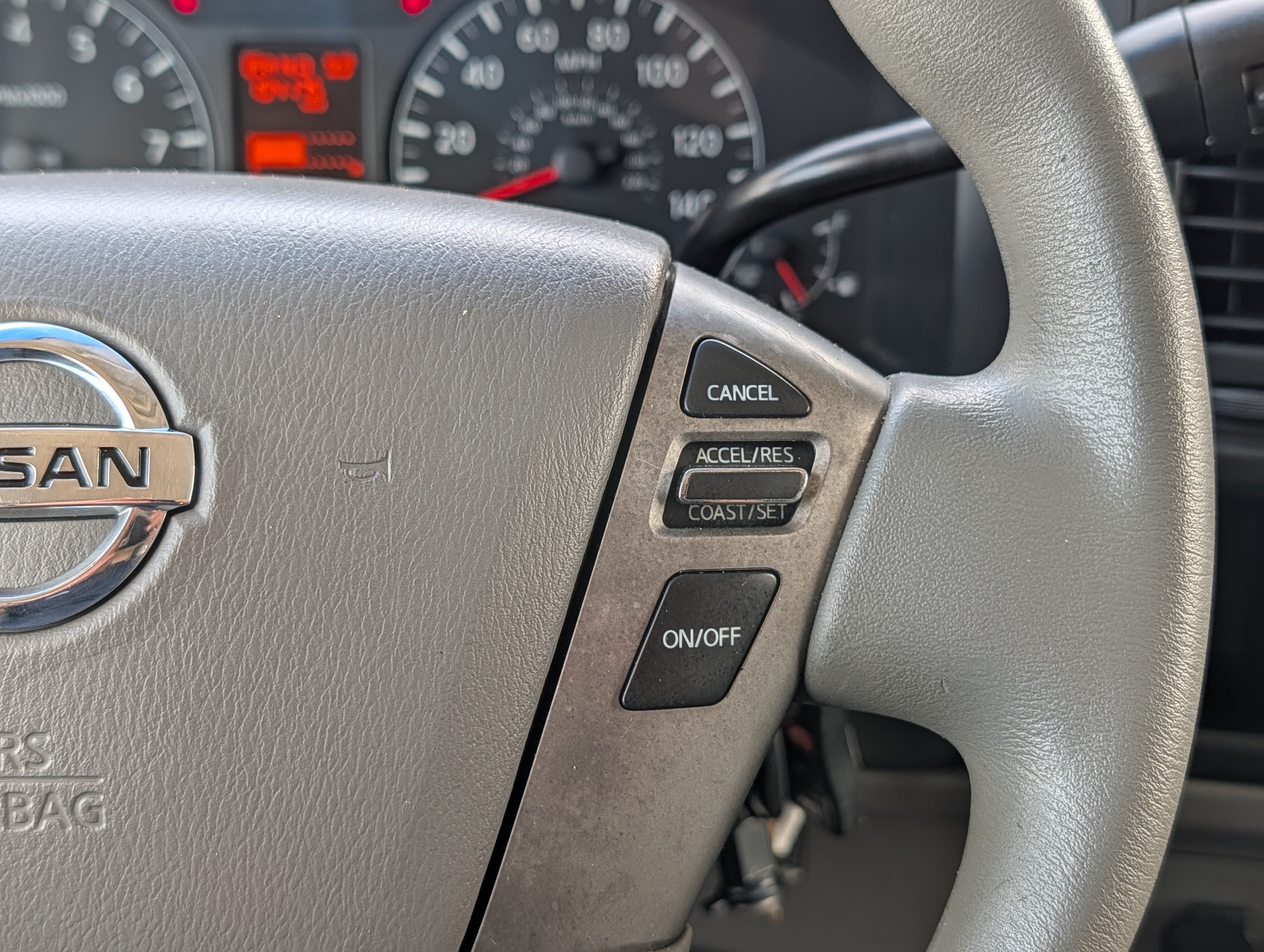 2013 Nissan NV Passenger NV3500 HD SV