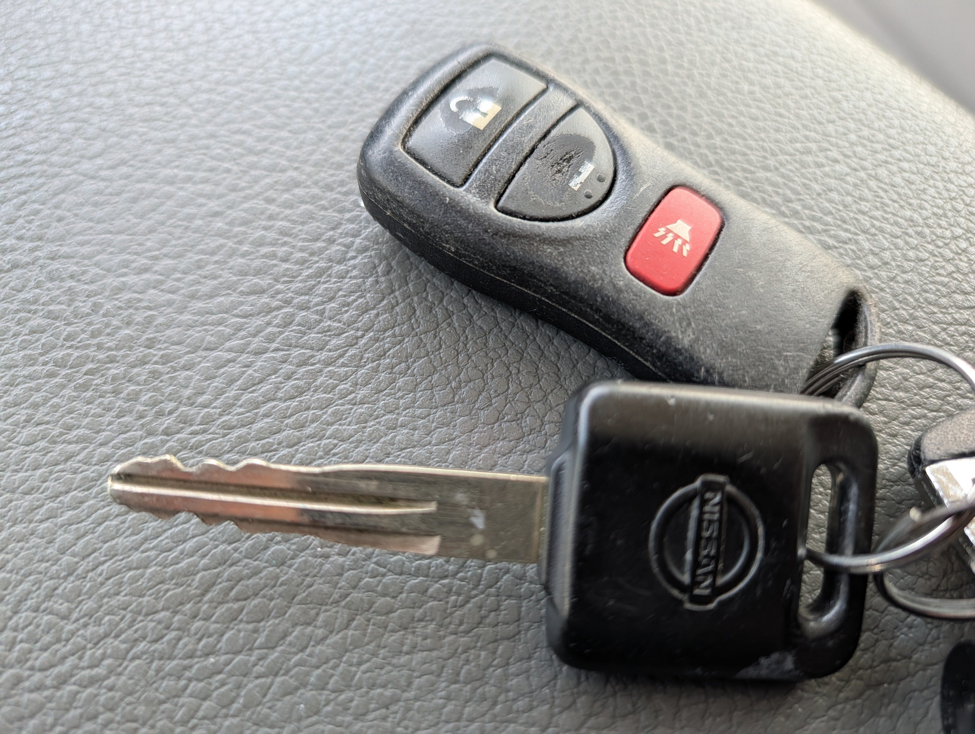2013 Nissan NV Passenger NV3500 HD SV