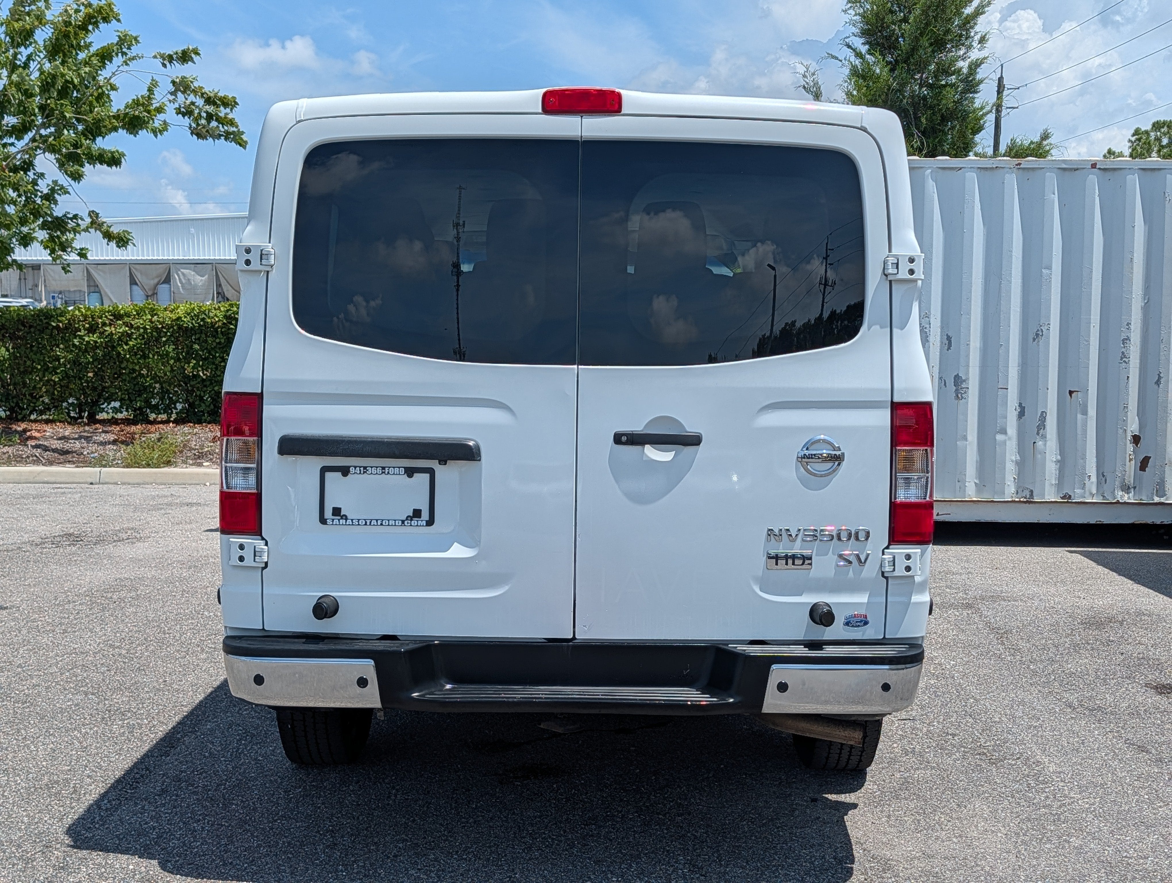 2013 Nissan NV Passenger NV3500 HD SV
