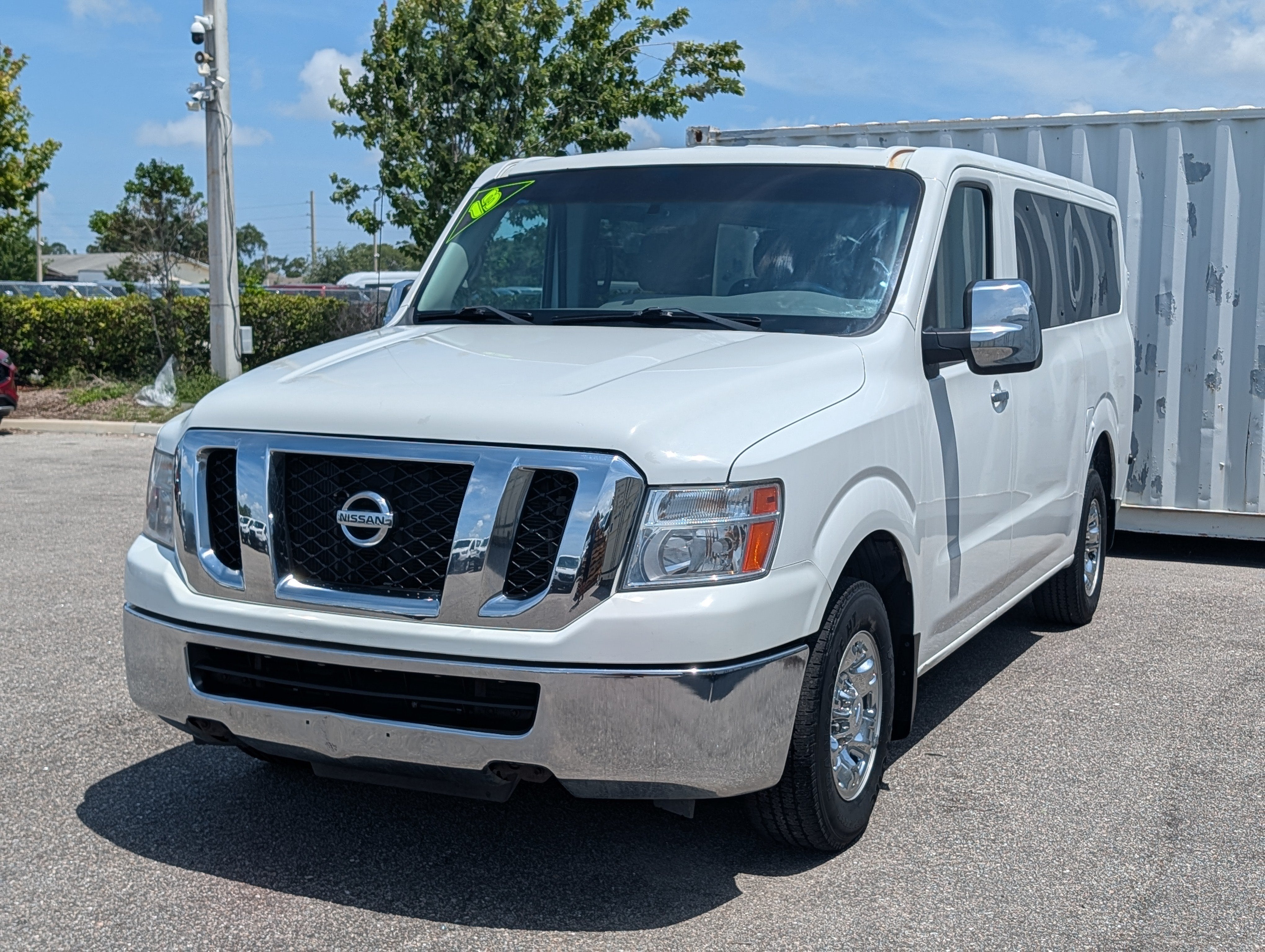 2013 Nissan NV Passenger NV3500 HD SV