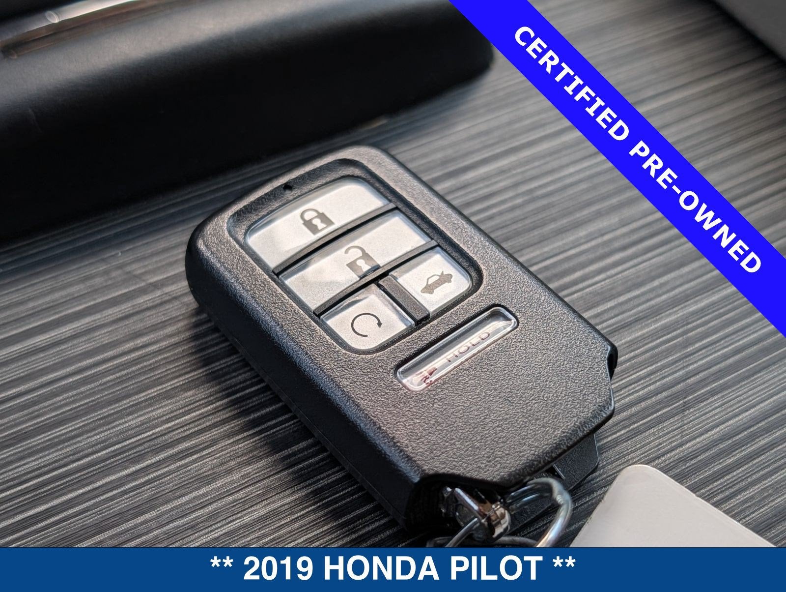 2019 Honda Pilot EX-L w/ Navigation & RES